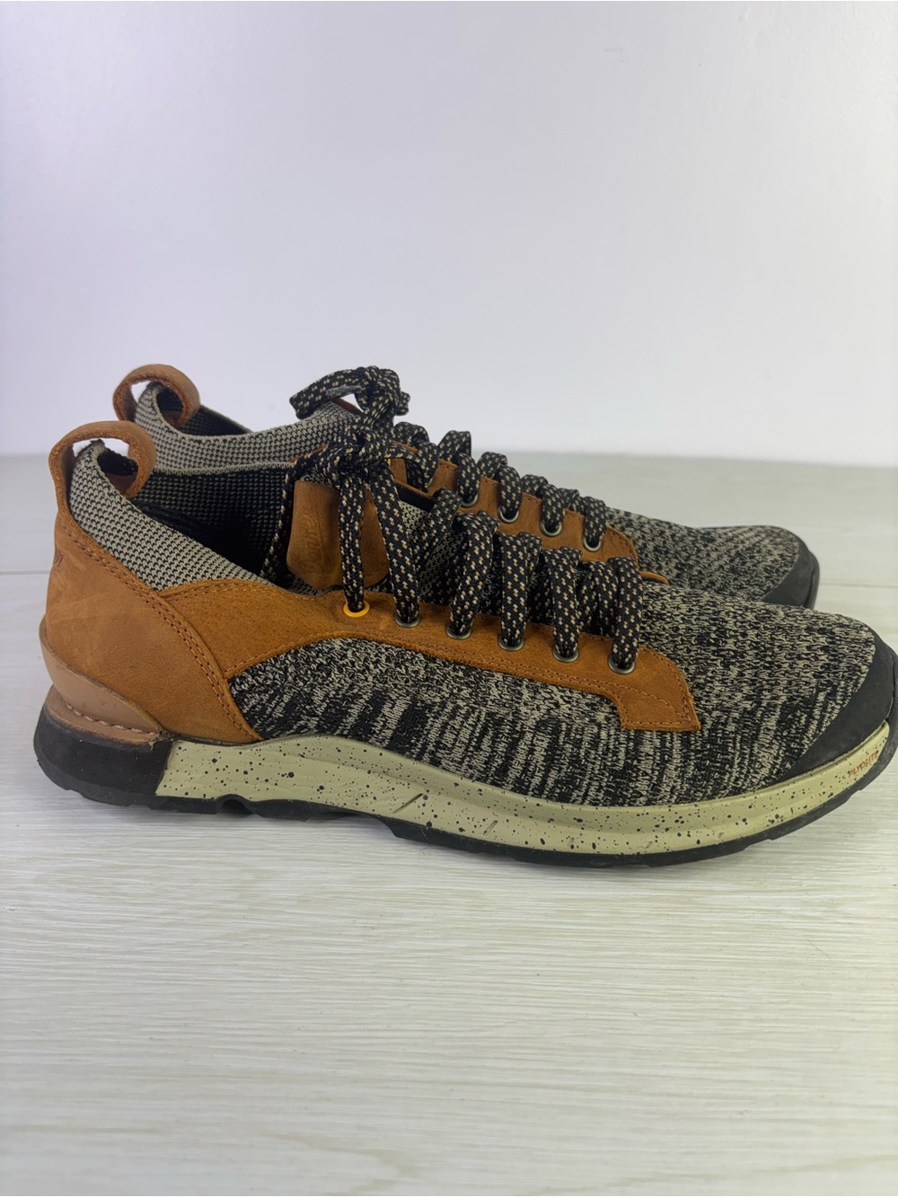 Mens Size 10D Danner Men's Overlook Knit Low Lifestyle Shoe Glazed Ginger 31710